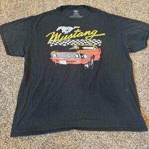 Mustang official ford XL extra large preloved tee Graphic Black T-Shirt